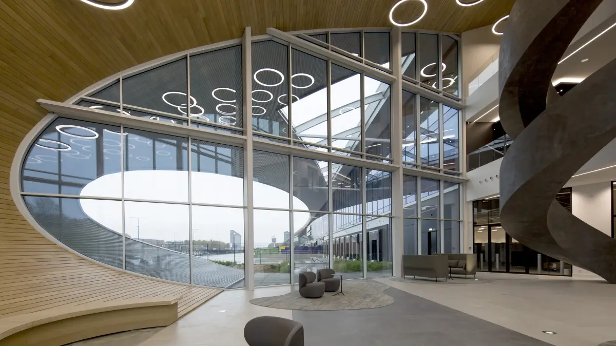 Schoonmaak en onderhoud van bedrijfslocatie in Tilburg door Wassing Diensten B.V.